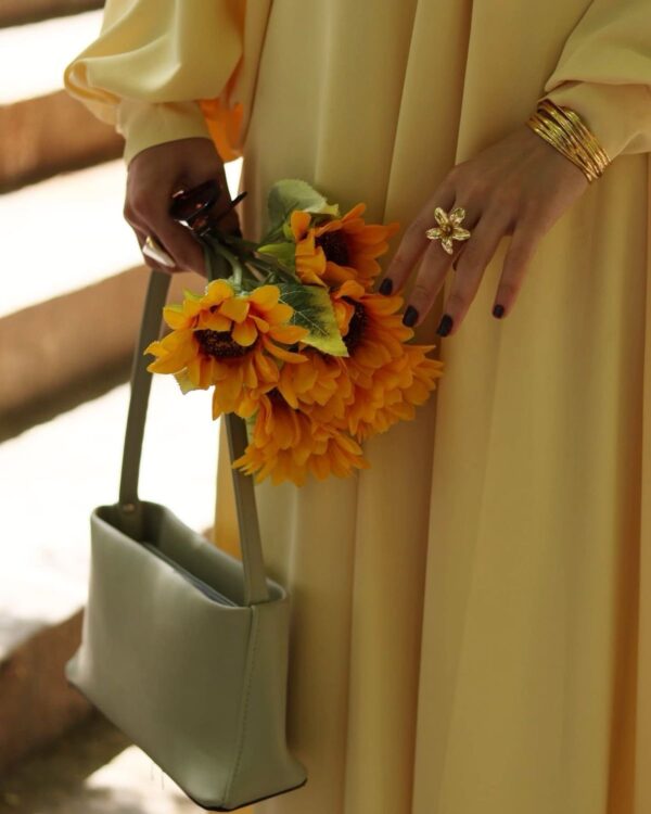 The Yellow daisy dress